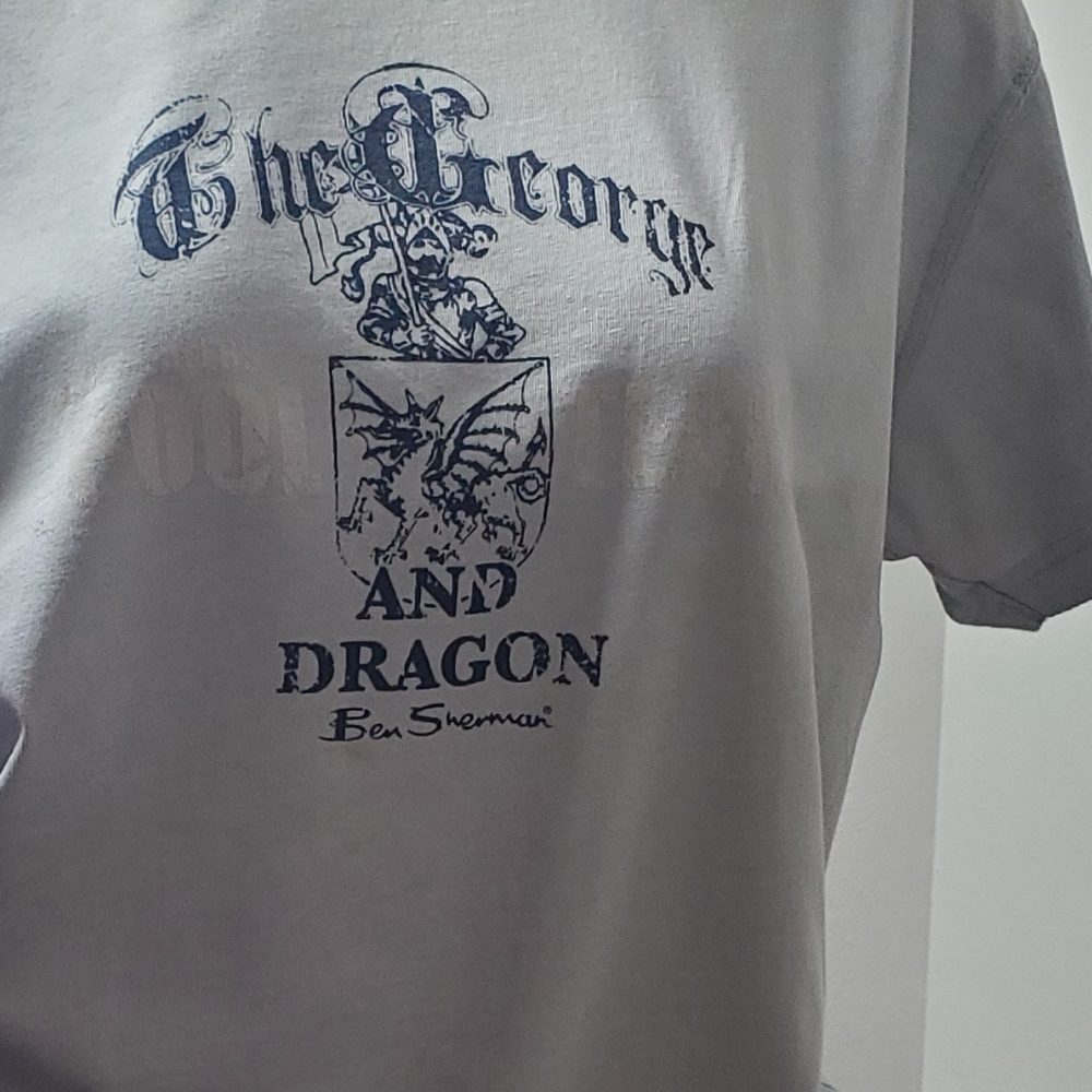Ben Sherman Gray Dragon Graphic Tee